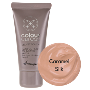 Velvet Touch Natural Foundation: Caramel Silk 30ml